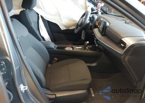 2025 Nissan Kicks S Intelligent Awd из США, поврежденный, VIN 3N8AP6BB1SL376203